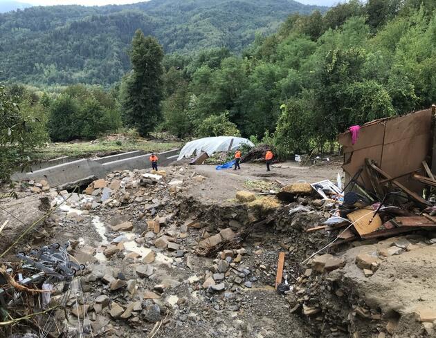 Bartın, Sinop ve Kastamonu'da sel felaketi: İşte saat saat son durum